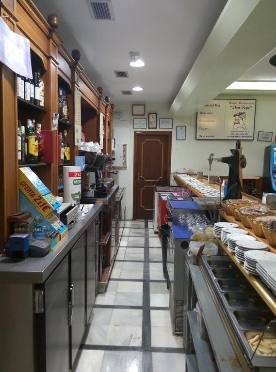 La Albuera Hostal Don Pepe מראה חיצוני תמונה